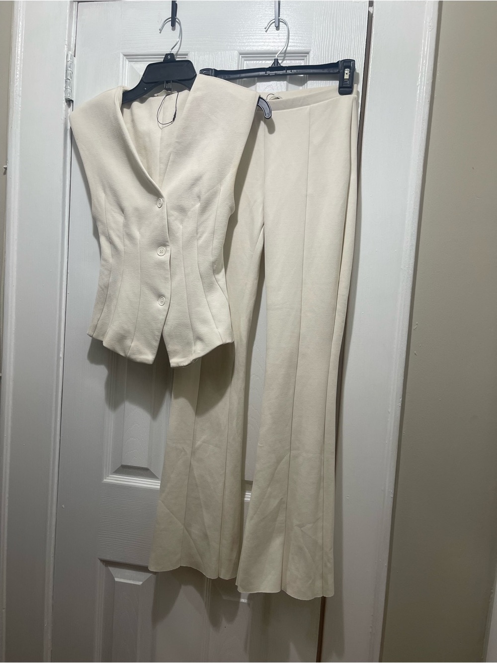 Zara Cream Sleeveless Button Vest & Flared Trousers